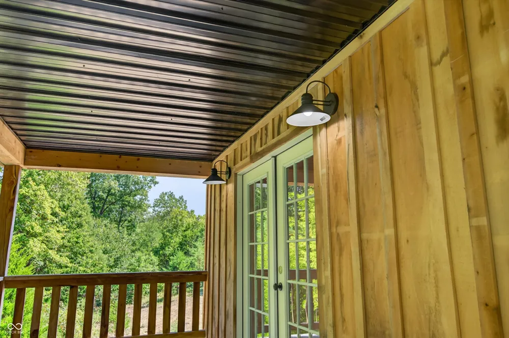 9891 Buffalo Pike Freetown, IN 47235