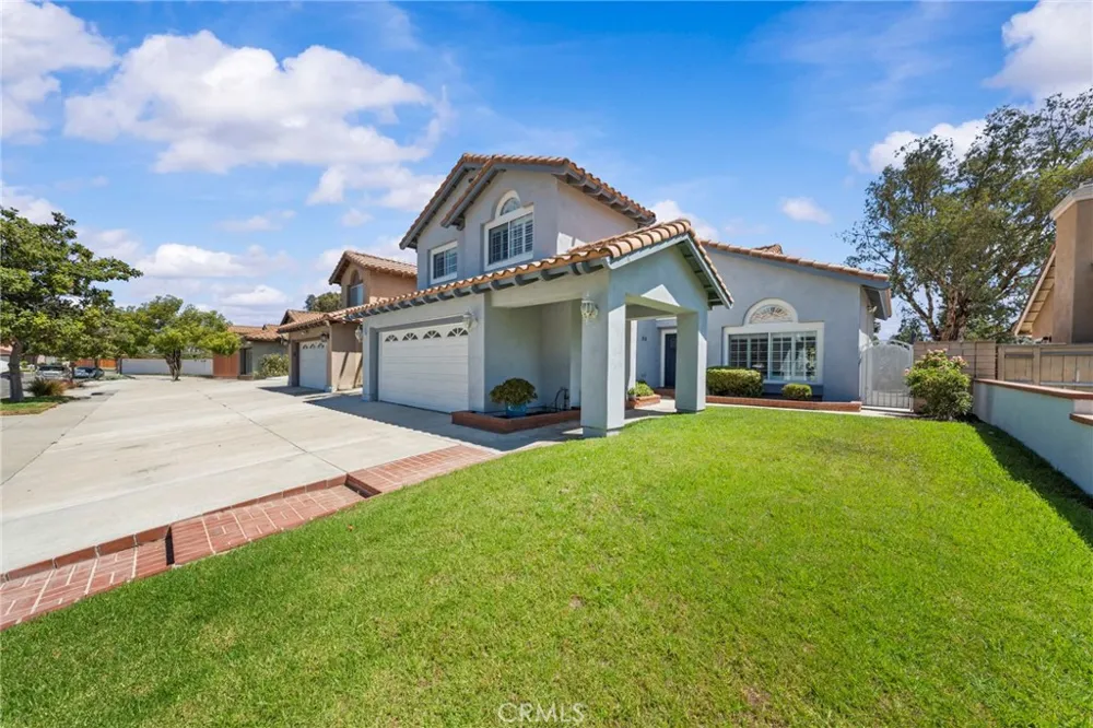 2162 Russell Drive Corona, CA 92879