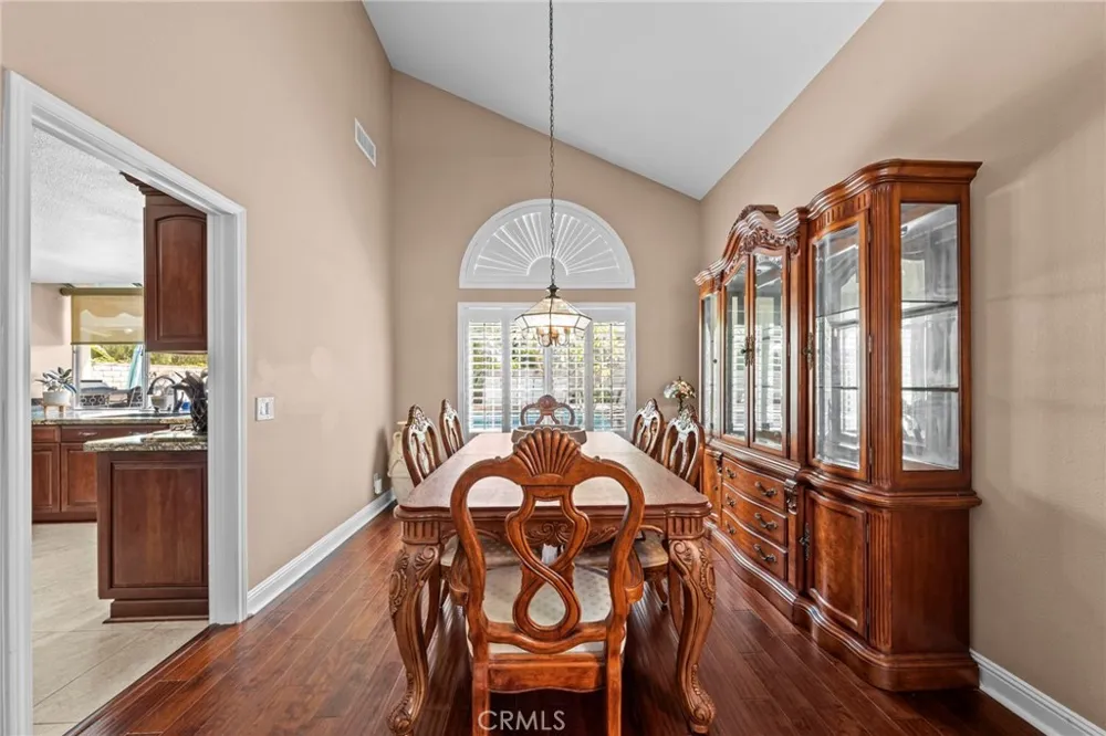 2162 Russell Drive Corona, CA 92879