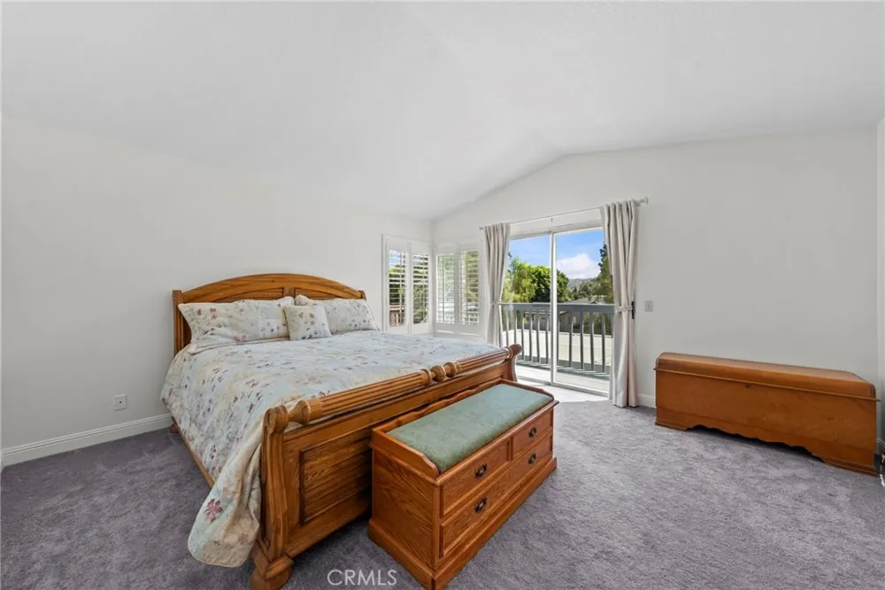 2162 Russell Drive Corona, CA 92879