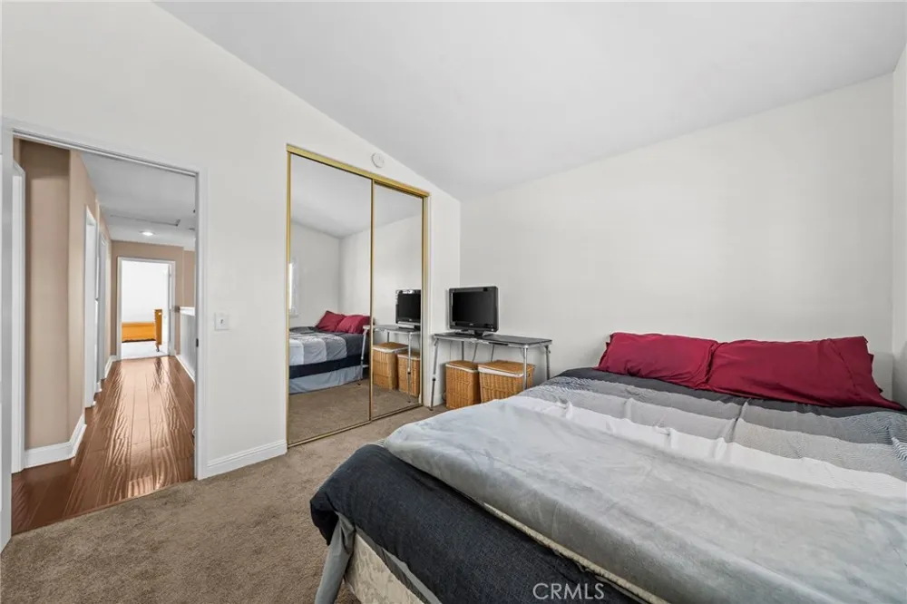 2162 Russell Drive Corona, CA 92879