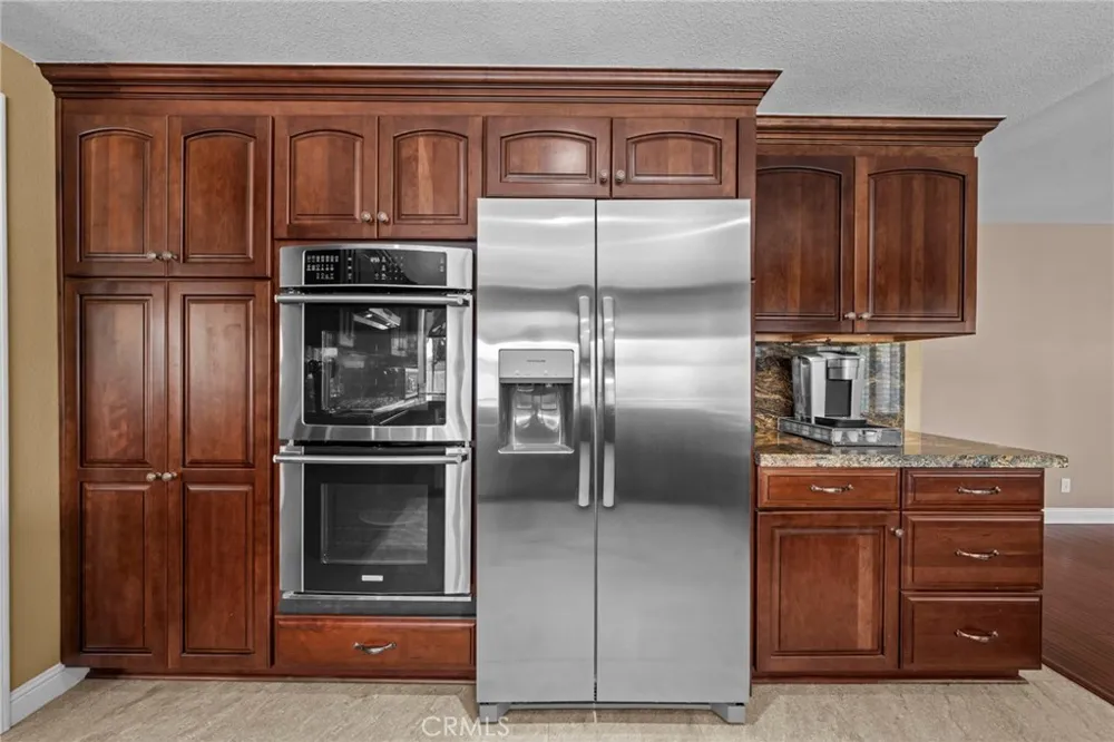 2162 Russell Drive Corona, CA 92879