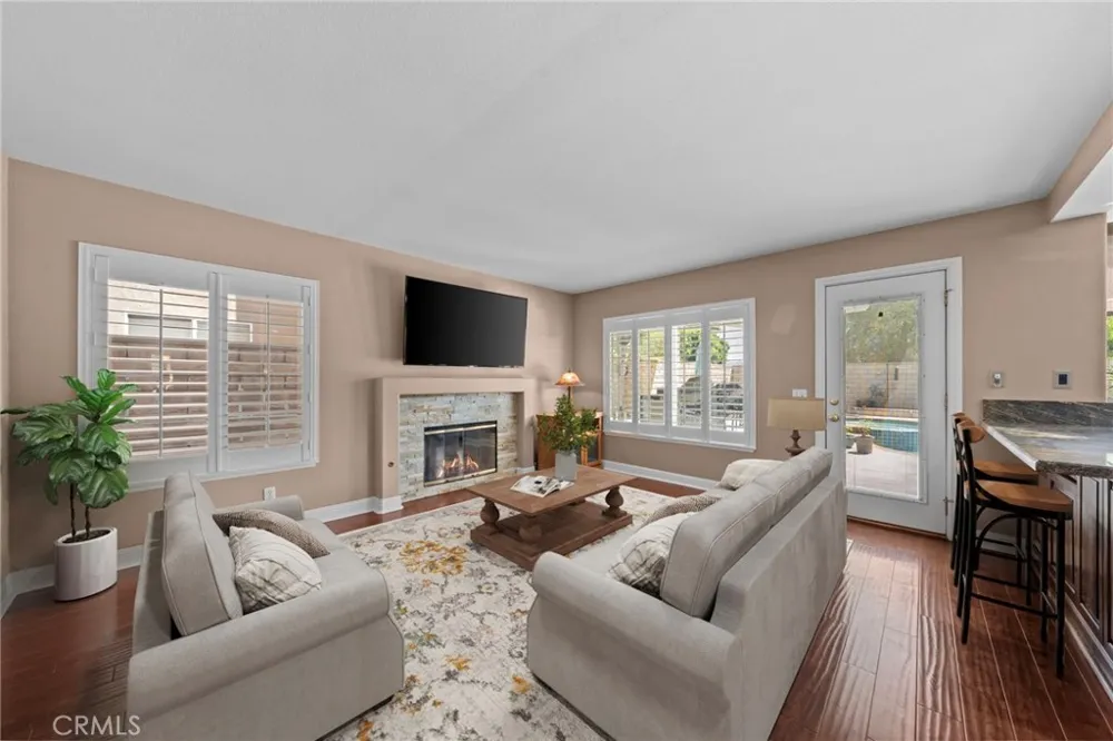 2162 Russell Drive Corona, CA 92879