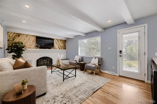 3141 S Jasmine Way Denver, CO 80222