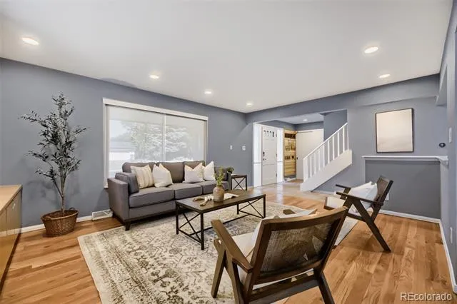 3141 S Jasmine Way Denver, CO 80222