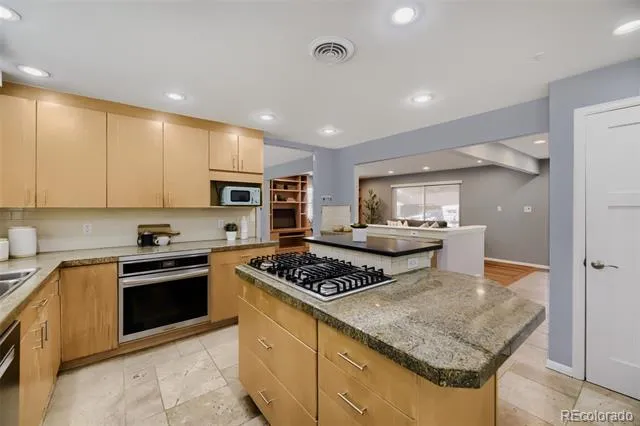 3141 S Jasmine Way Denver, CO 80222