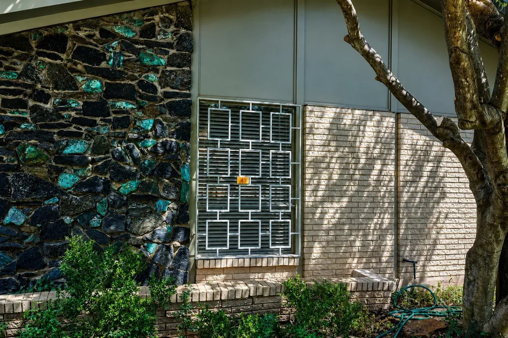 7149 Blairview Drive Dallas, TX 75230