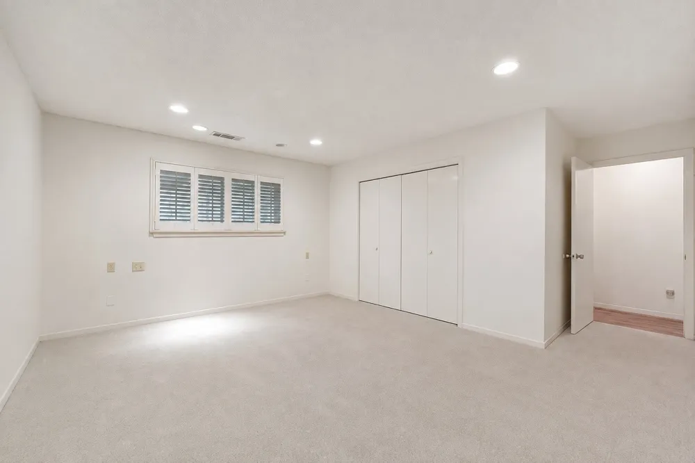 7149 Blairview Drive Dallas, TX 75230