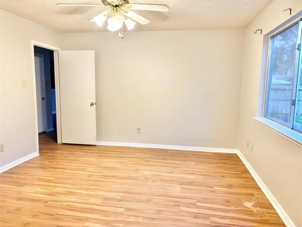 15919 Blue Mesa Ridge Drive Friendswood, TX 77546
