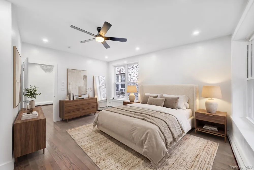 251 E 46th Street #1A Brooklyn, NY 11203