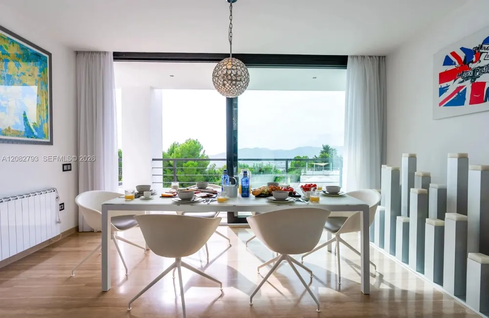 134 Calle del Reposo, Ibiza, Spain 