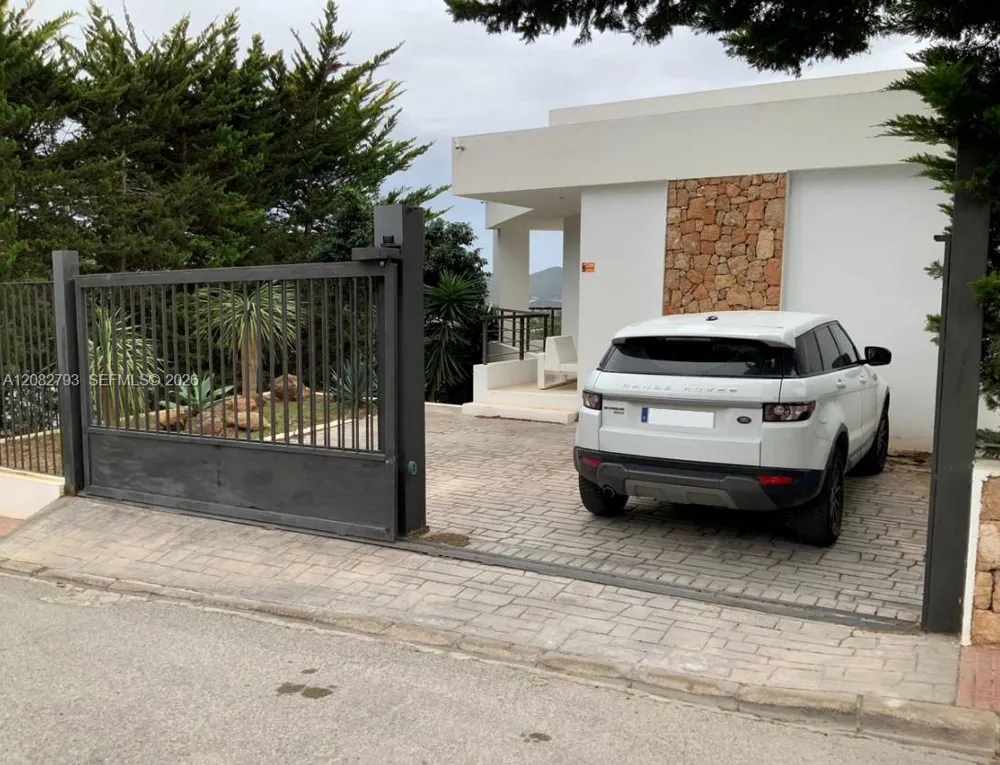 134 Calle del Reposo, Ibiza, Spain 