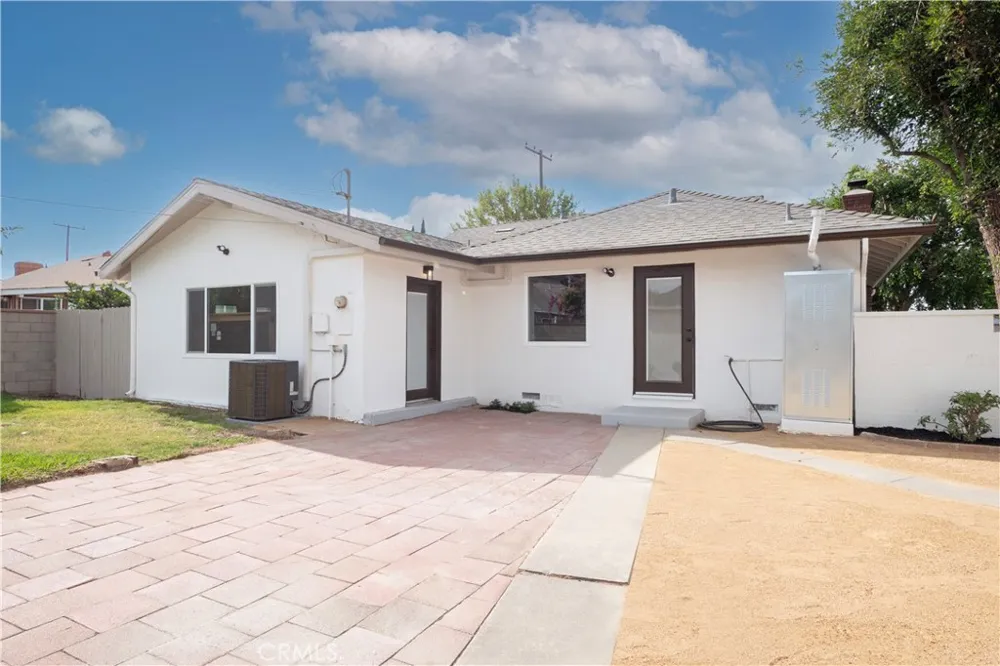 643 San Bernardino Avenue Pomona, CA 91767