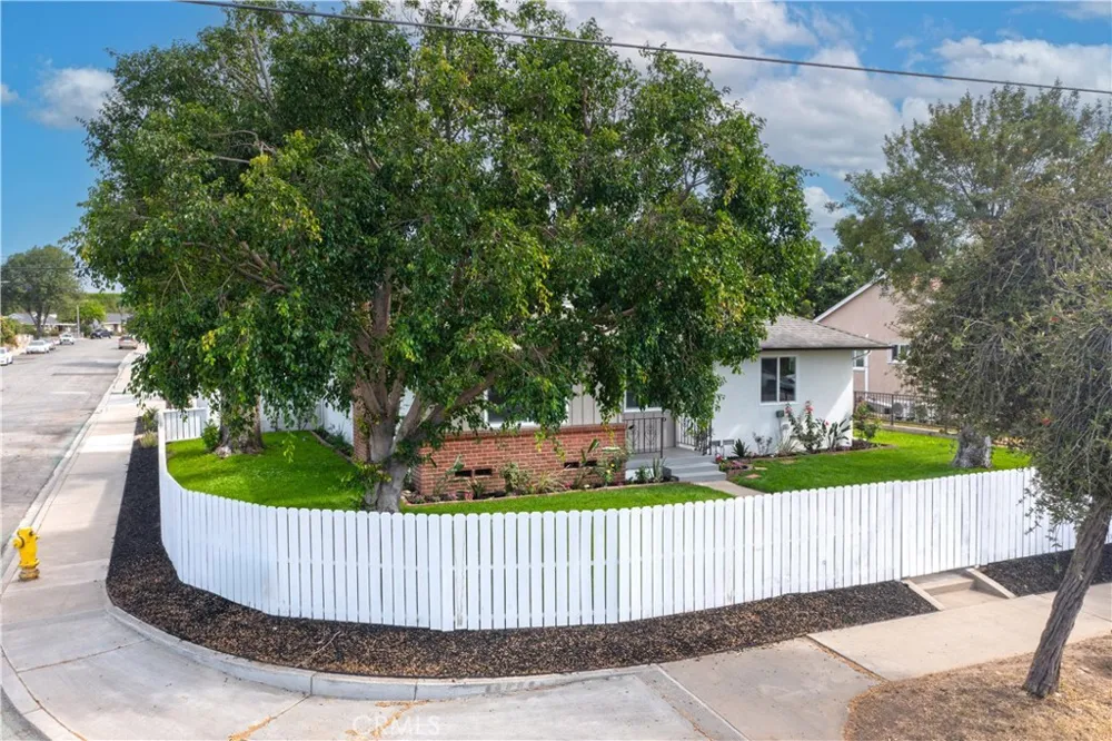 643 San Bernardino Avenue Pomona, CA 91767