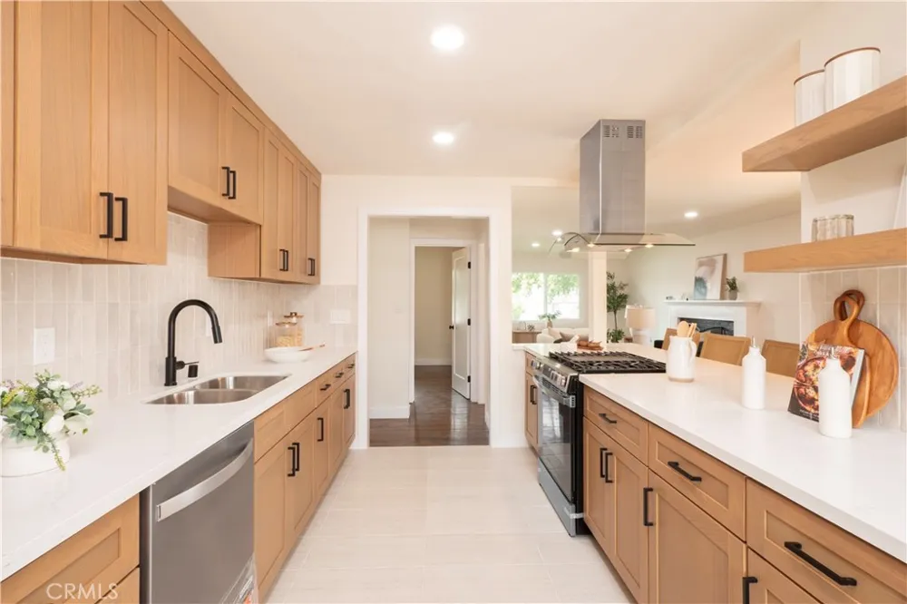 643 San Bernardino Avenue Pomona, CA 91767