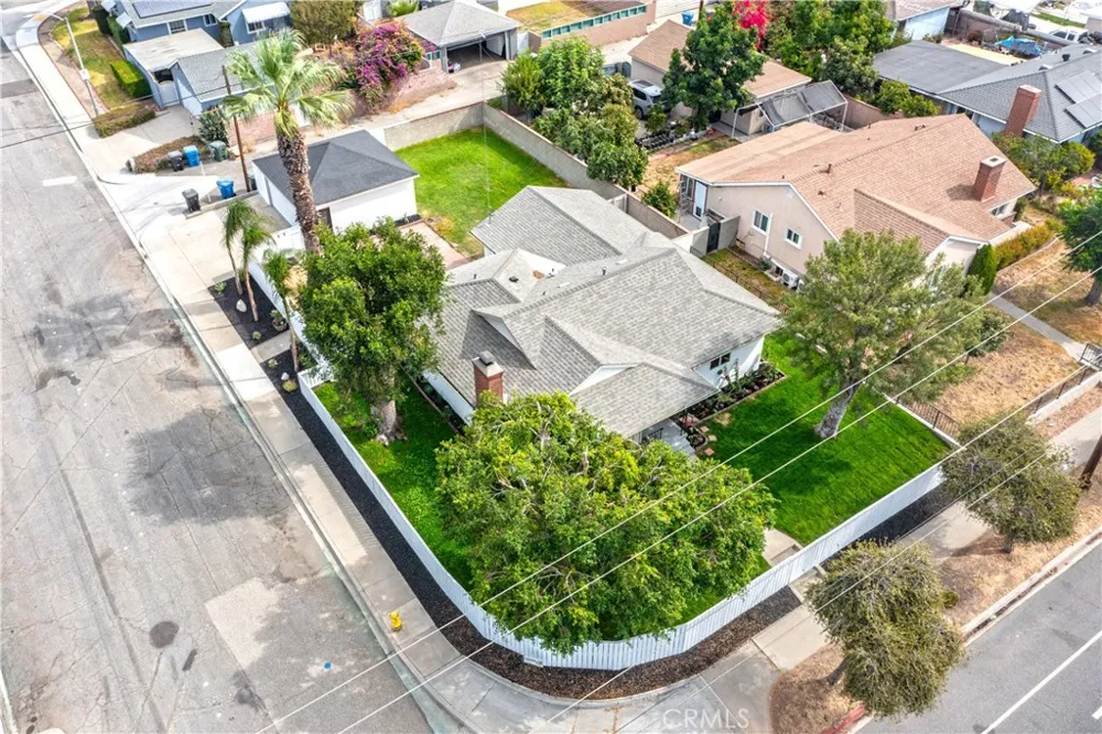643 San Bernardino Avenue Pomona, CA 91767