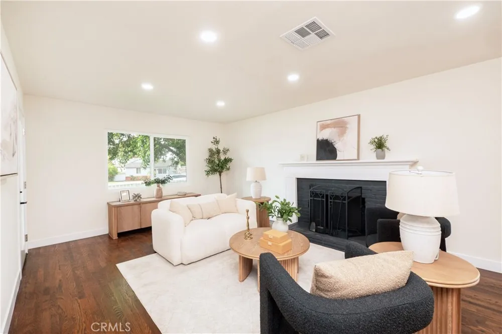 643 San Bernardino Avenue Pomona, CA 91767