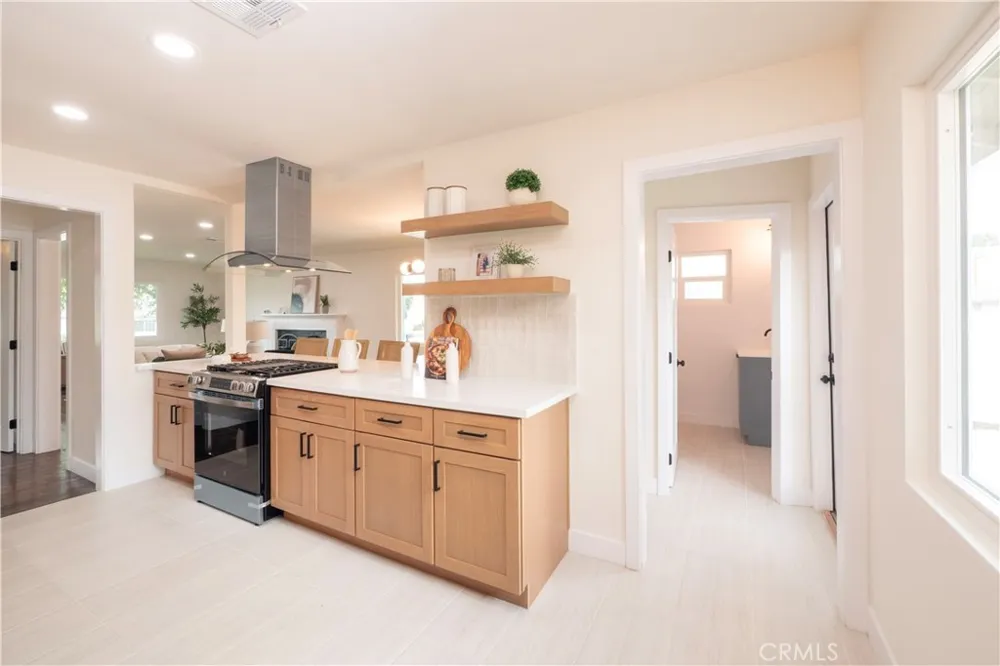 643 San Bernardino Avenue Pomona, CA 91767