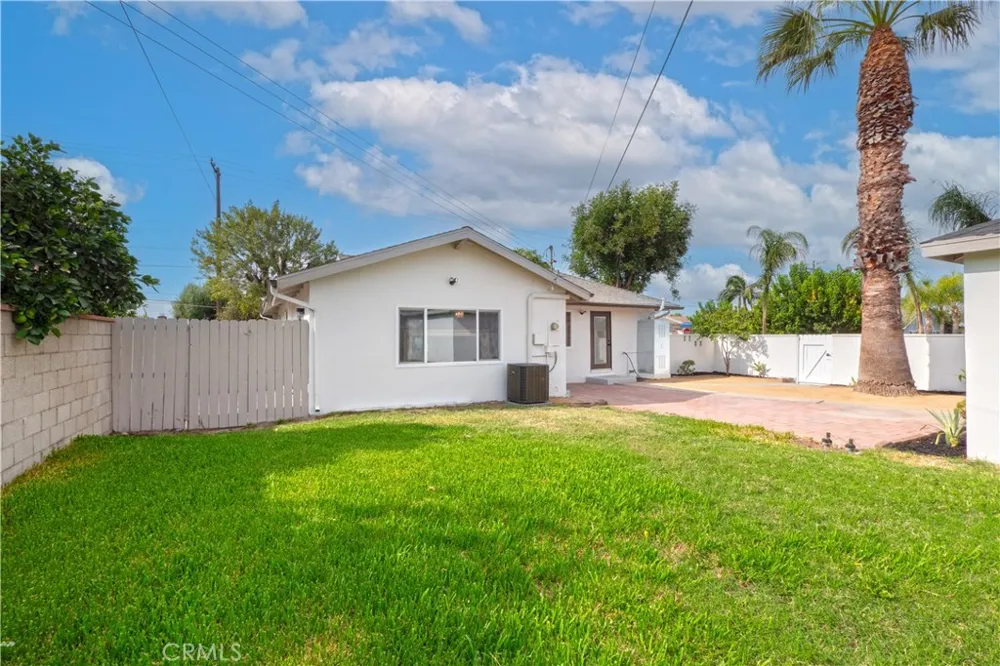 643 San Bernardino Avenue Pomona, CA 91767