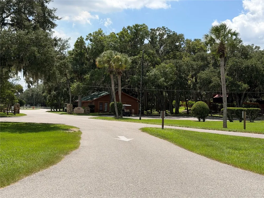 186 LONGHORN DRIVE Lake Wales, FL 33867