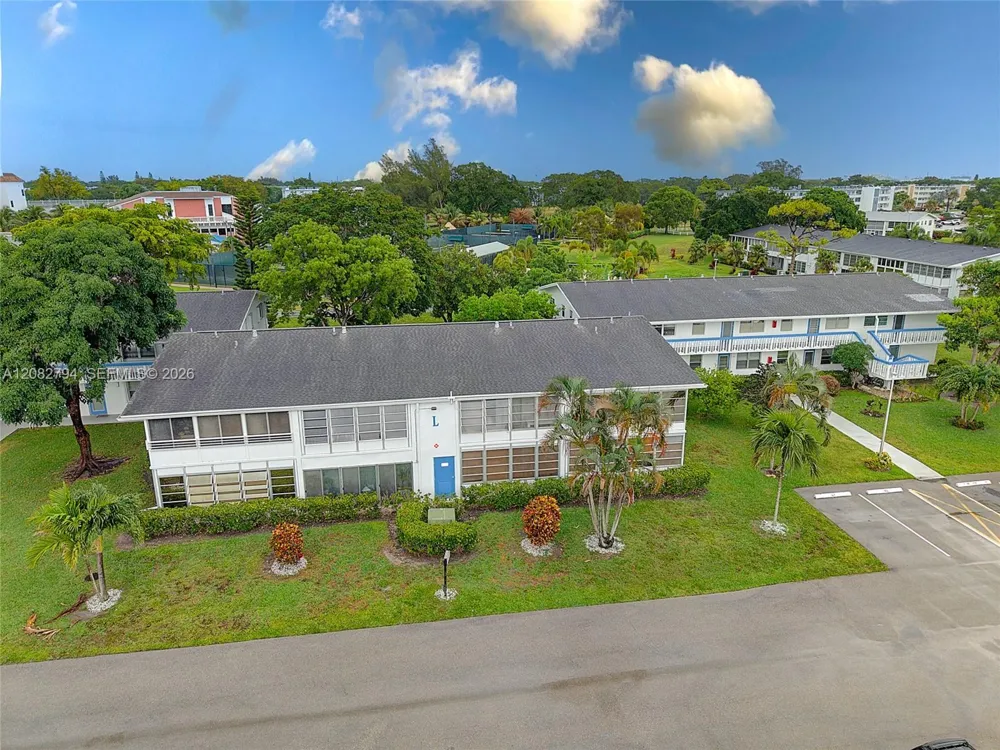 181 Lyndhurst L #181 Deerfield Beach, FL 33442