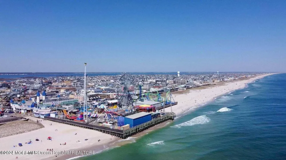 45 Lincoln Avenue #Oceanside Seaside Heights, NJ 08751