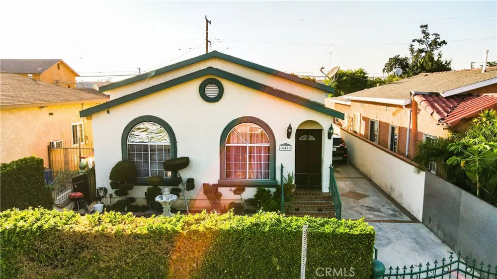 649 S Vancouver Avenue Los Angeles, CA 90022
