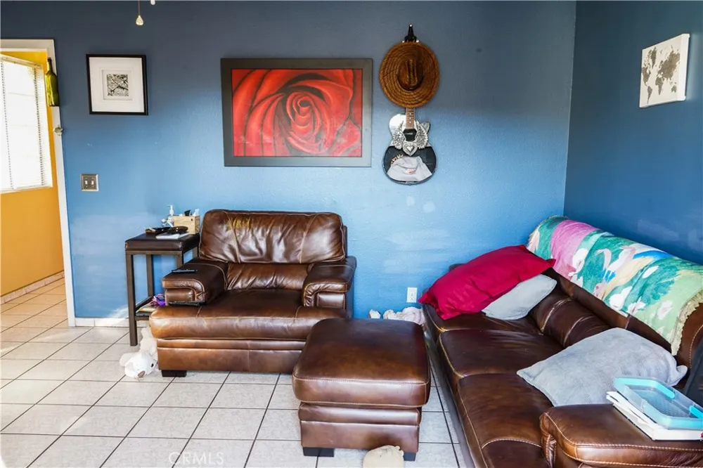 649 S Vancouver Avenue Los Angeles, CA 90022