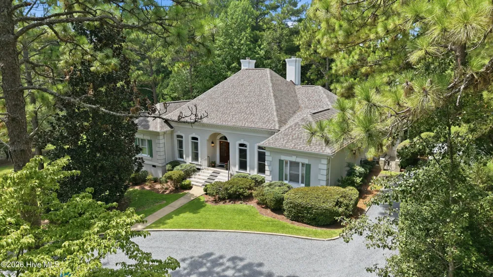 150 Quail Hollow Drive Pinehurst, NC 28374