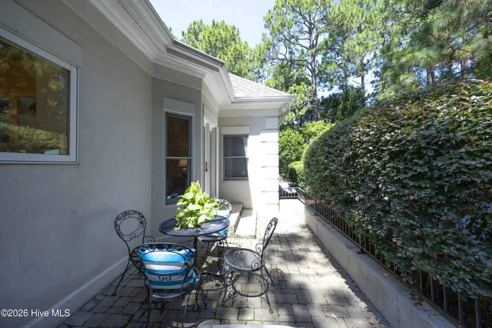 150 Quail Hollow Drive Pinehurst, NC 28374