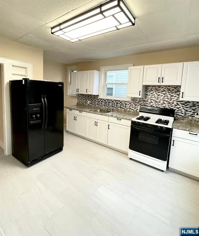 16 Hazel Place 2 Irvington, NJ 07111
