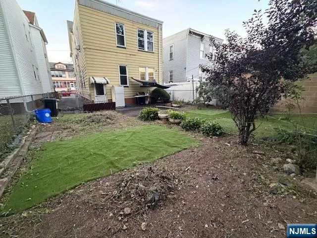 16 Hazel Place 2 Irvington, NJ 07111