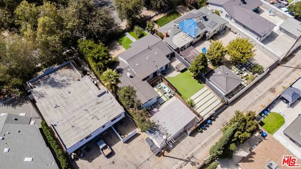 6514 Coldwater Canyon Avenue Los Angeles, CA 91606