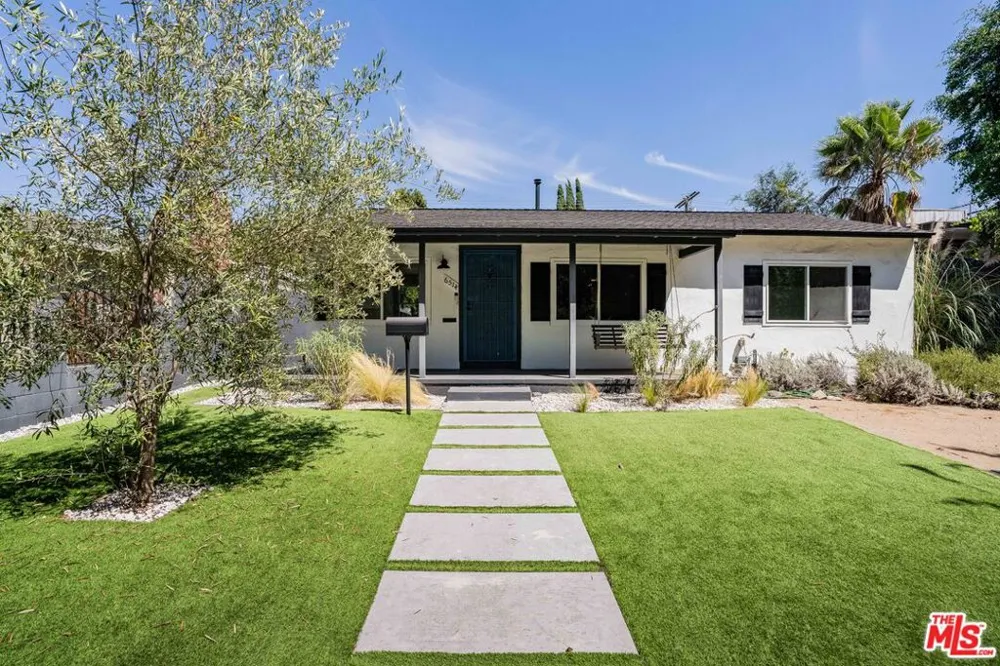 6514 Coldwater Canyon Avenue Los Angeles, CA 91606