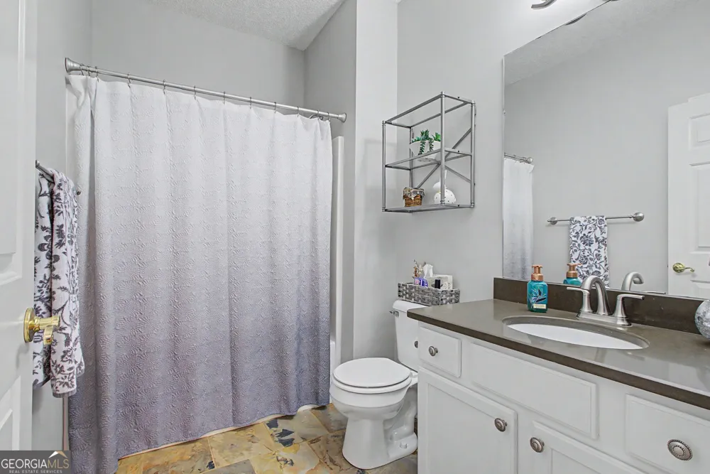 57 Garden Grove Newnan, GA 30265