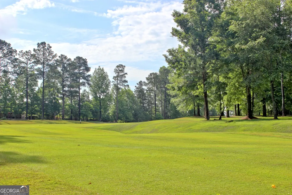 57 Garden Grove Newnan, GA 30265
