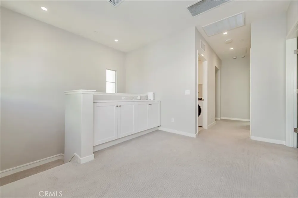 134 Milky Irvine, CA 92618