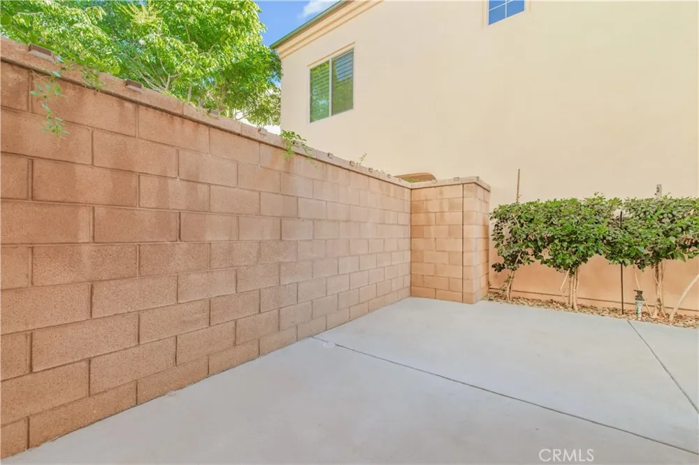134 Milky Irvine, CA 92618