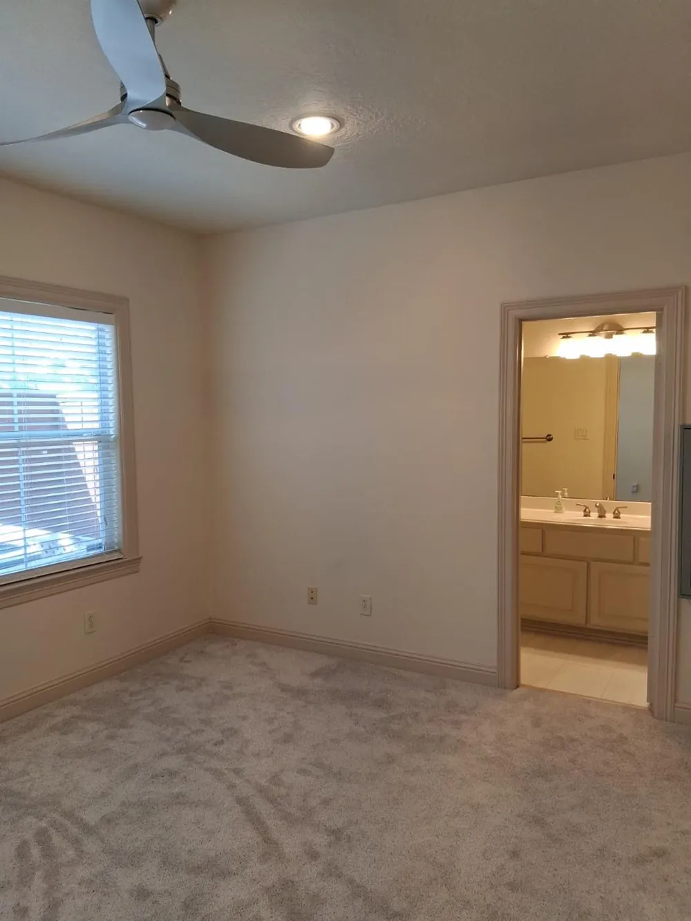 404 W 16th Street Houston, TX 77008