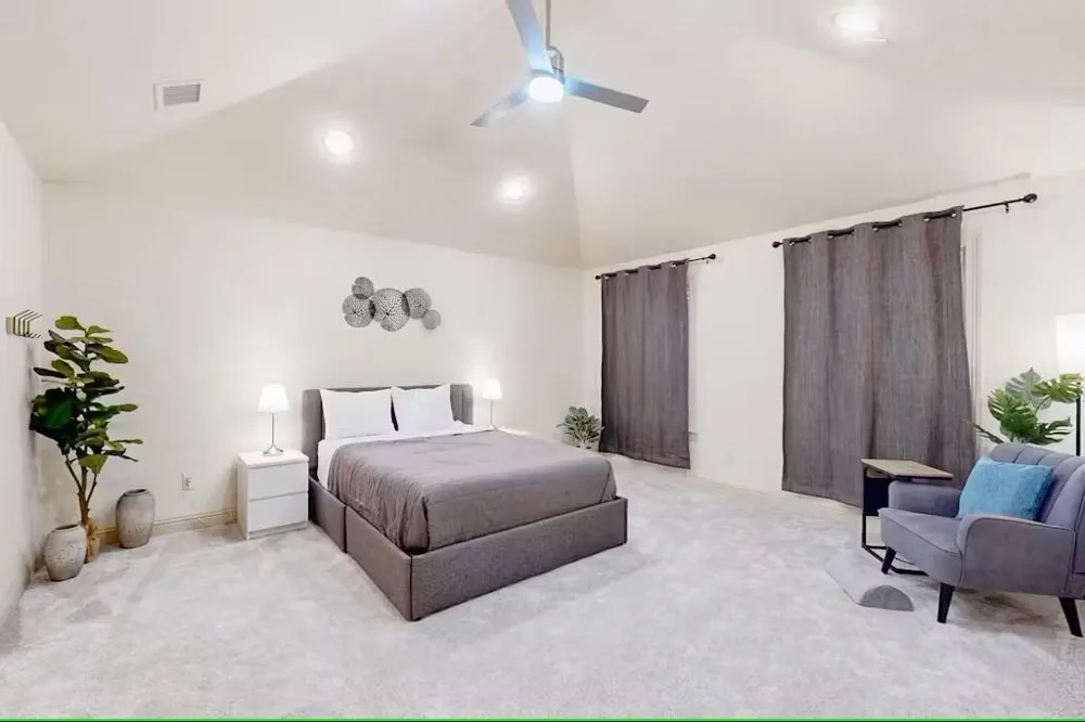 404 W 16th Street Houston, TX 77008