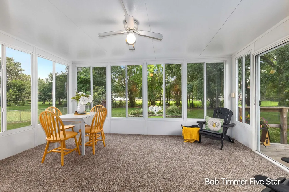 1300 Bauer Road Jenison, MI 49428
