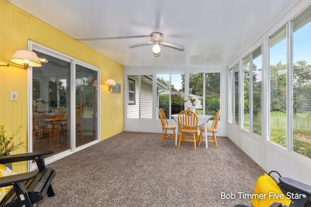 1300 Bauer Road Jenison, MI 49428