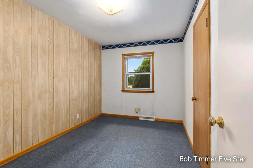1300 Bauer Road Jenison, MI 49428