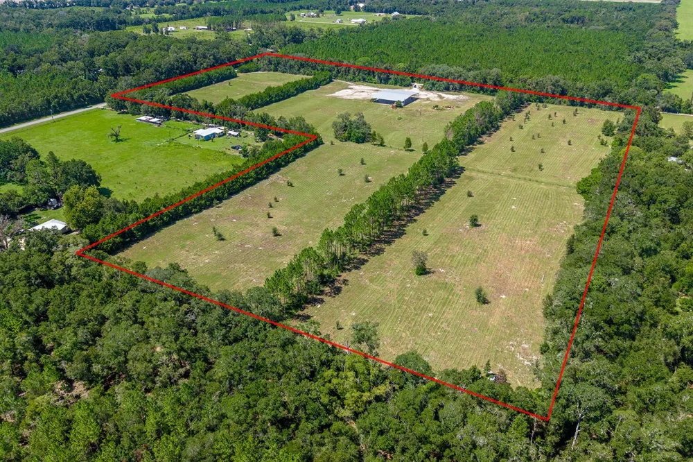 6900 SW 50TH AVENUE Trenton, FL 32693
