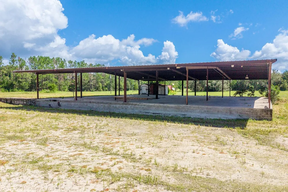 6900 SW 50TH AVENUE Trenton, FL 32693
