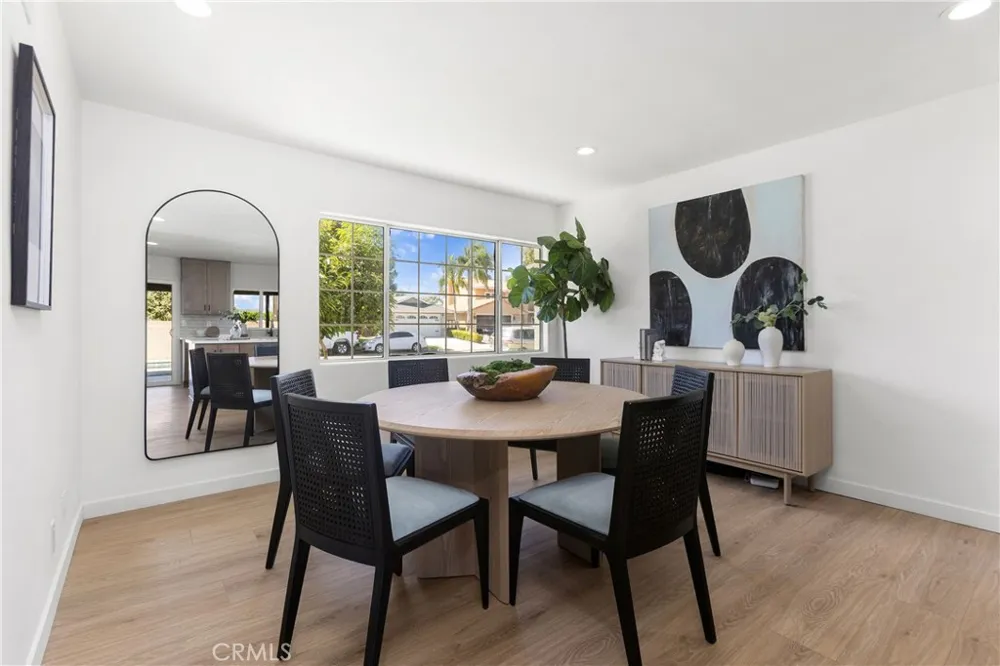 3709 S Olive Street Santa Ana, CA 92707