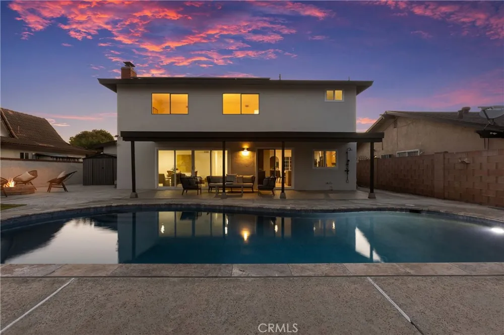 3709 S Olive Street Santa Ana, CA 92707