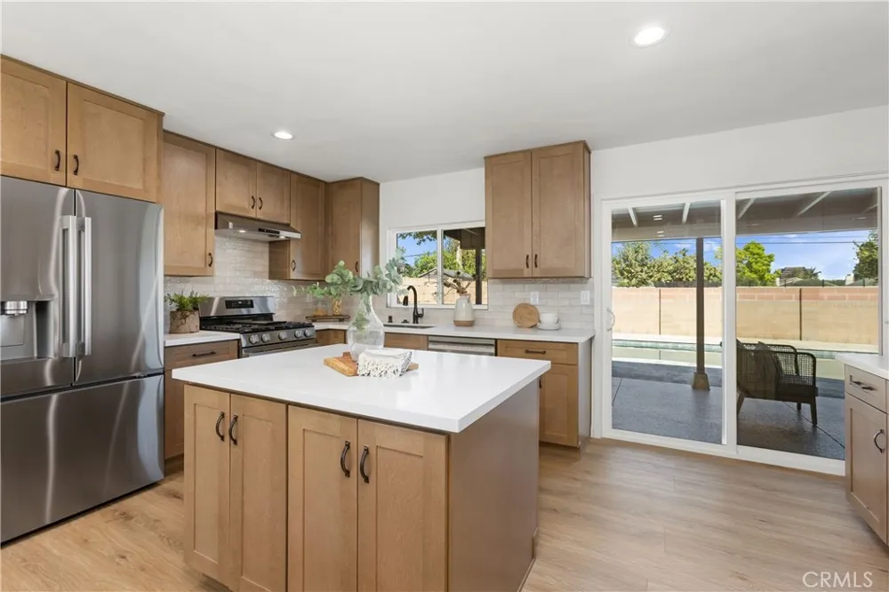 3709 S Olive Street Santa Ana, CA 92707
