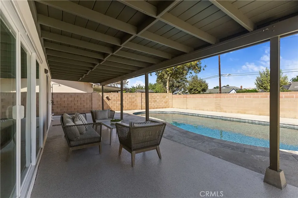 3709 S Olive Street Santa Ana, CA 92707