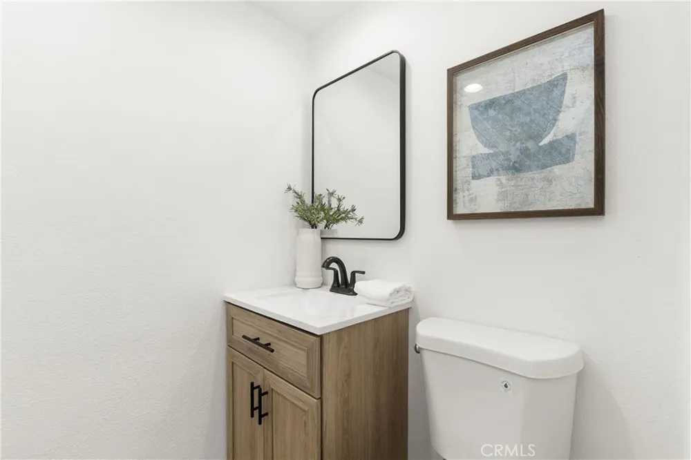 3709 S Olive Street Santa Ana, CA 92707